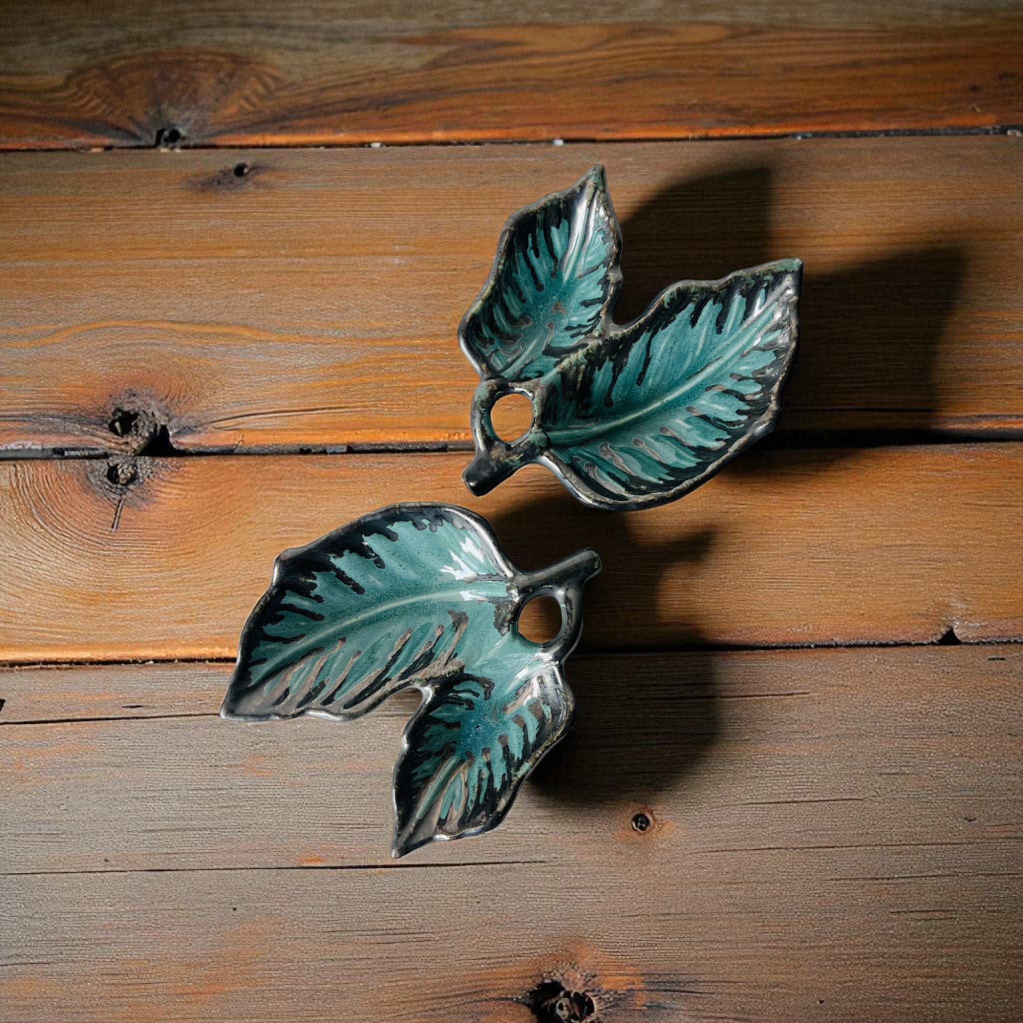 Double Leaf Mini Holder (Set of 2)