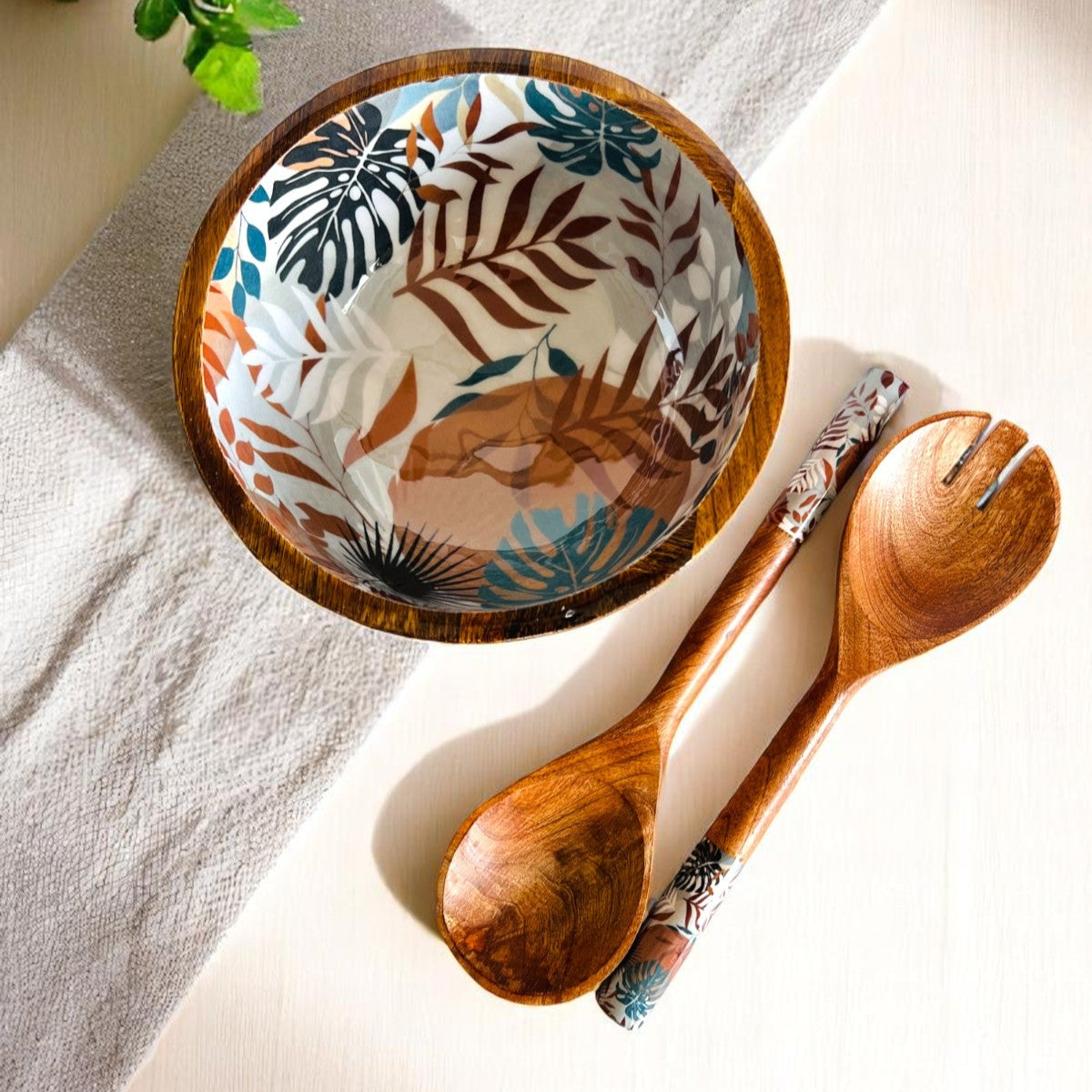 Urban Leaf 8 Inch Salad Bowl with Spoons