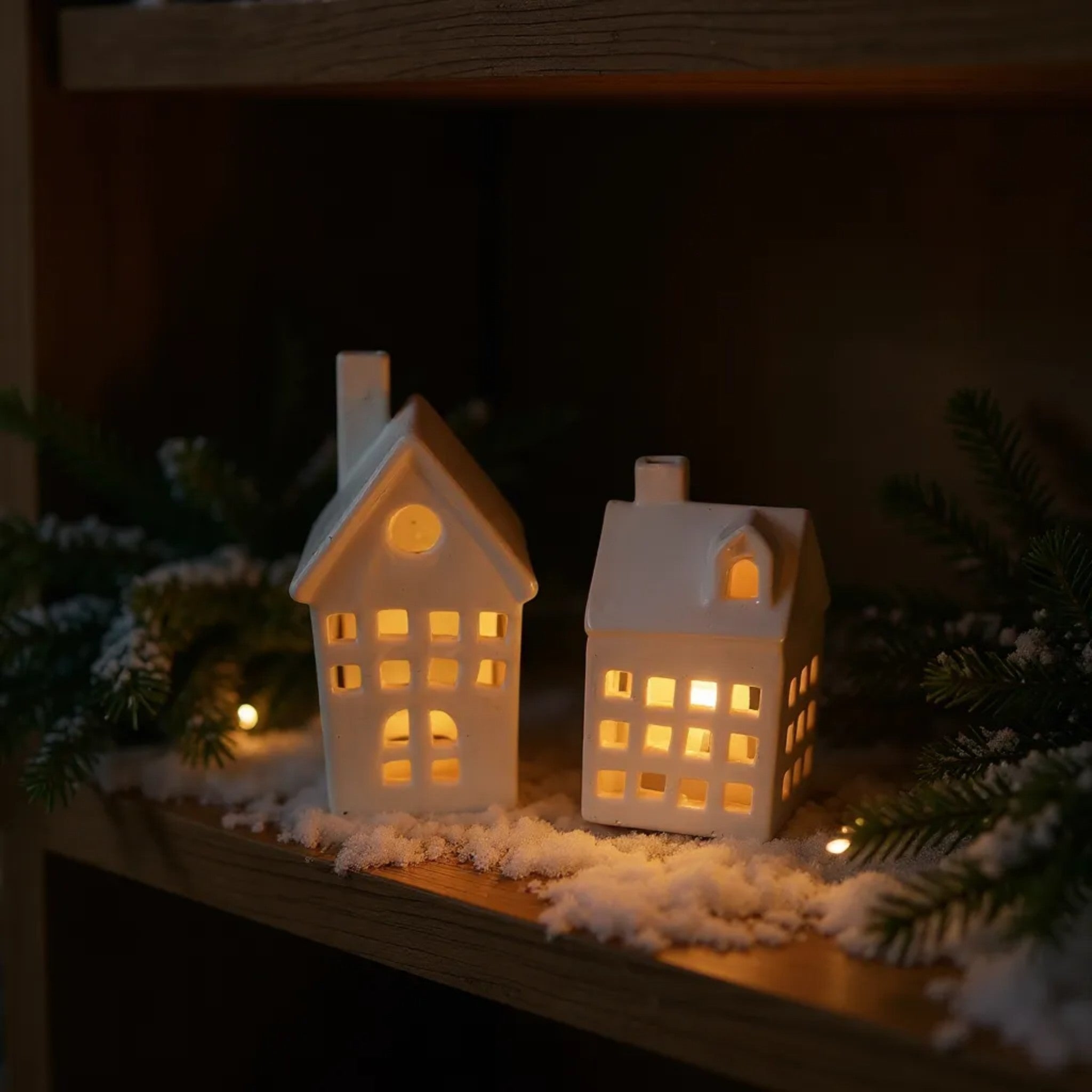 Glow Cottage (Set of 2)