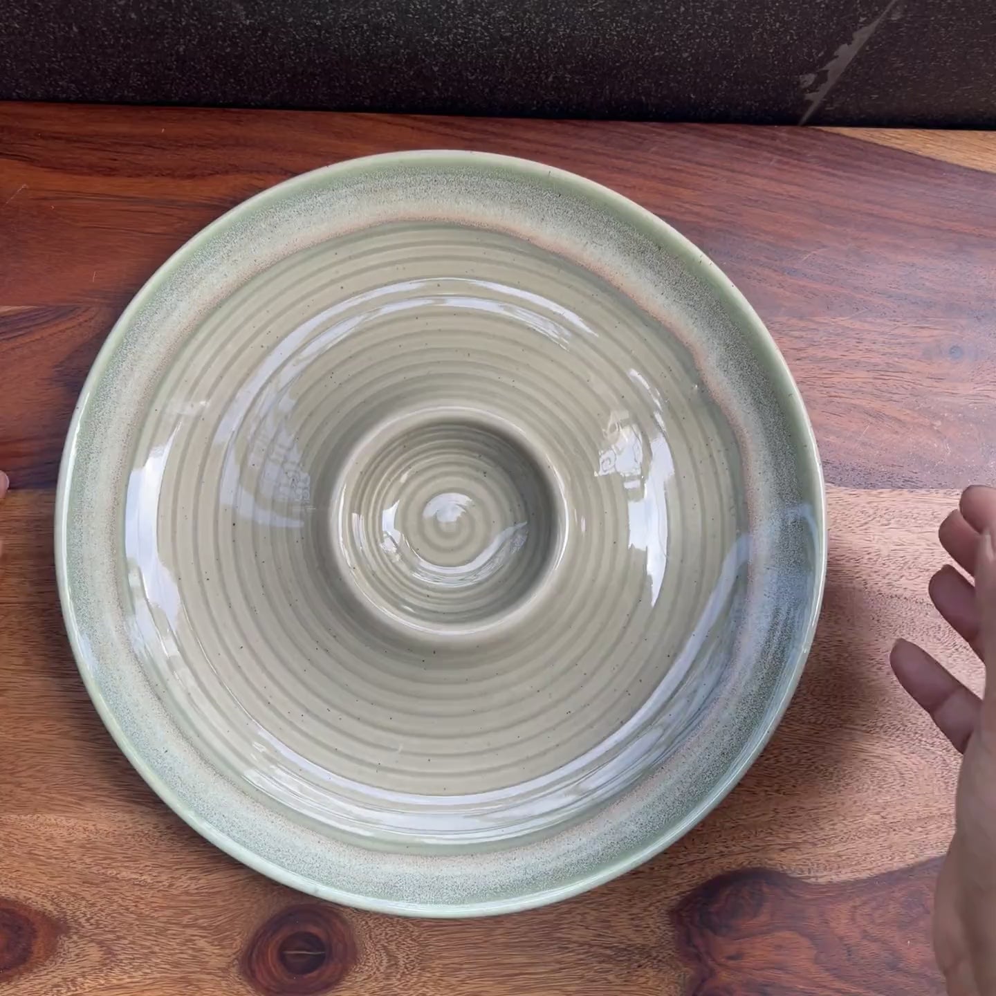 Product video of ceramic green chip and dip platter.