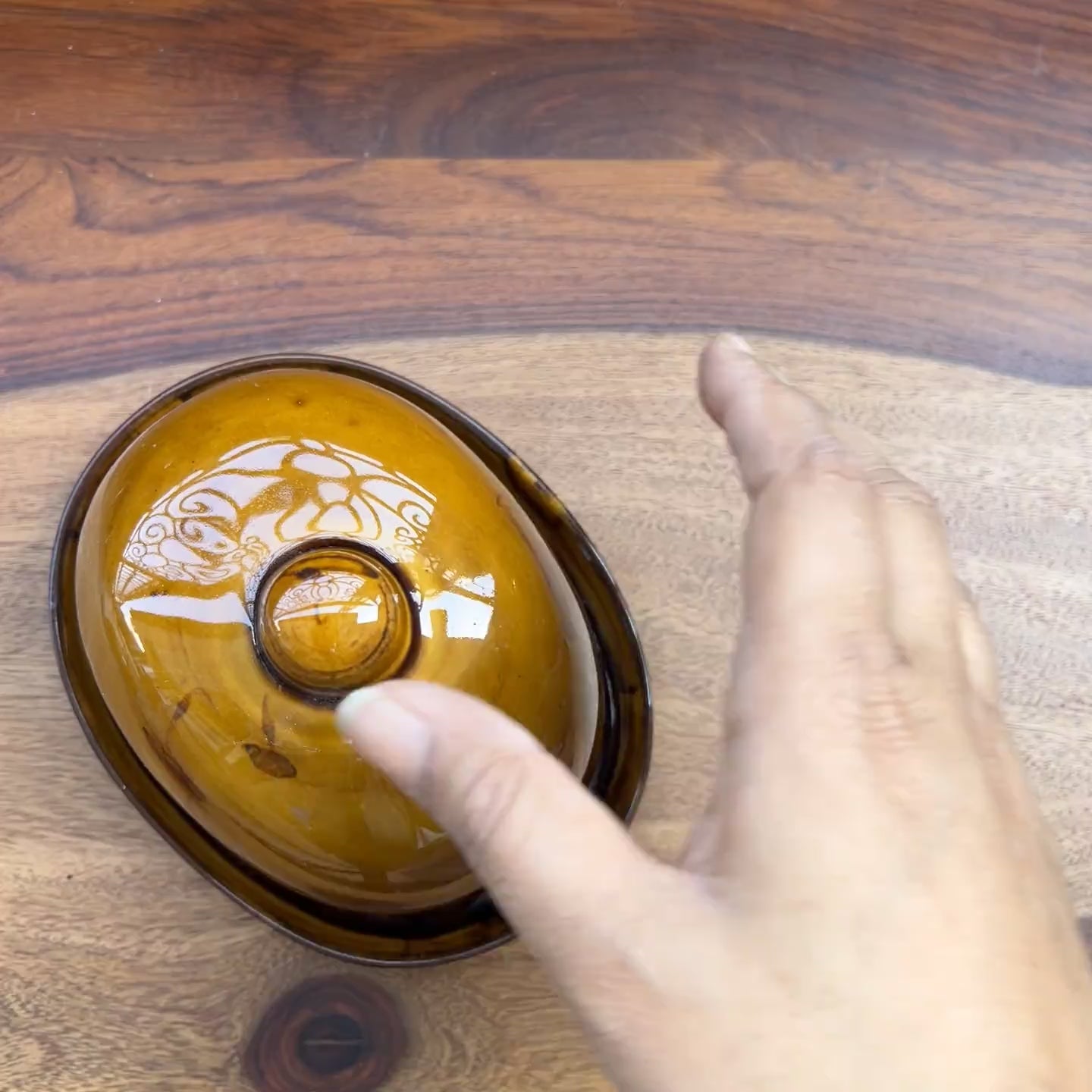 Product video of brown butter dish; microwave safe.