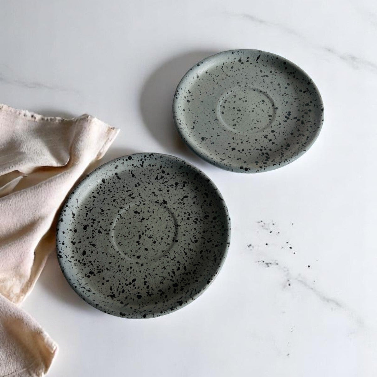 Quiet Dots Snack Plate (Set of 2)