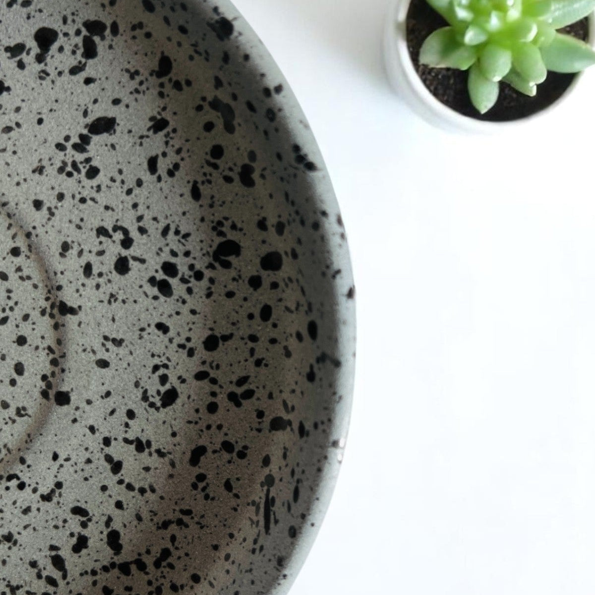 Quiet Dots Snack Plate (Set of 2)