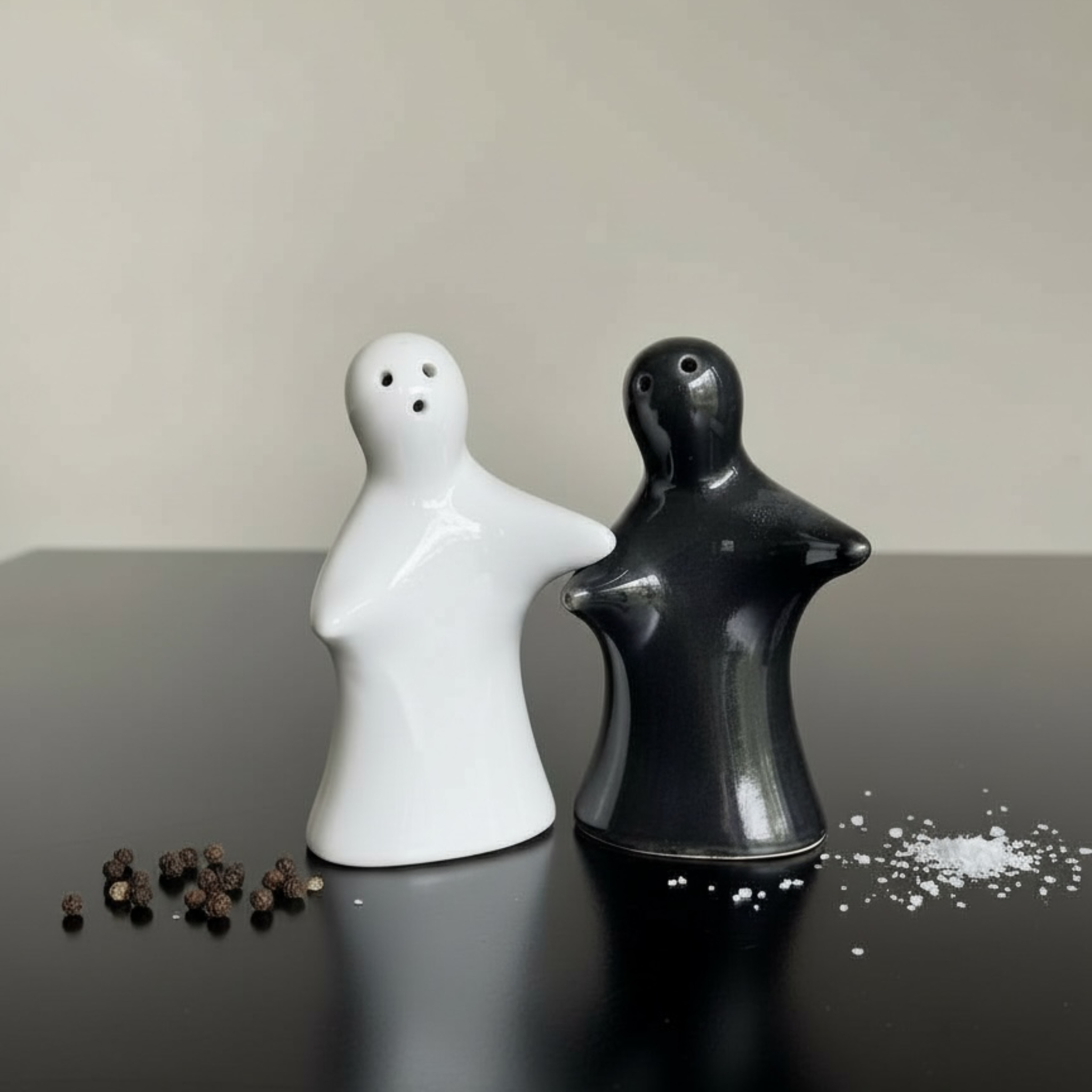 Yin Yang Salt & Pepper Set