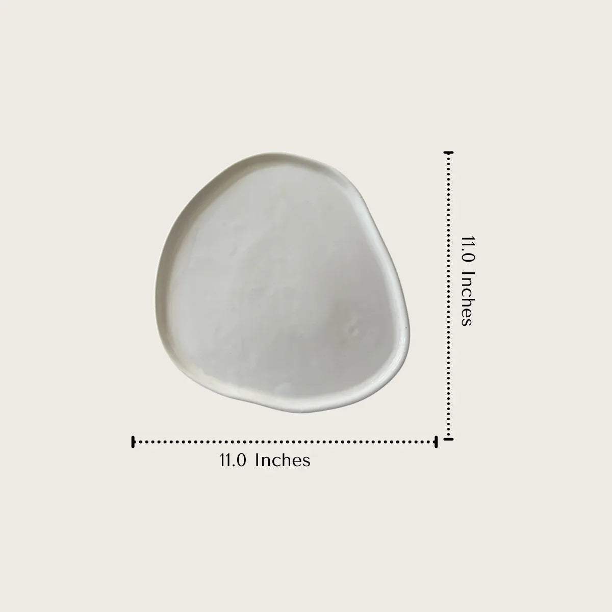 11-inches diameter plate; showcasing the generous size suitable for mains or as a central serving platter.
