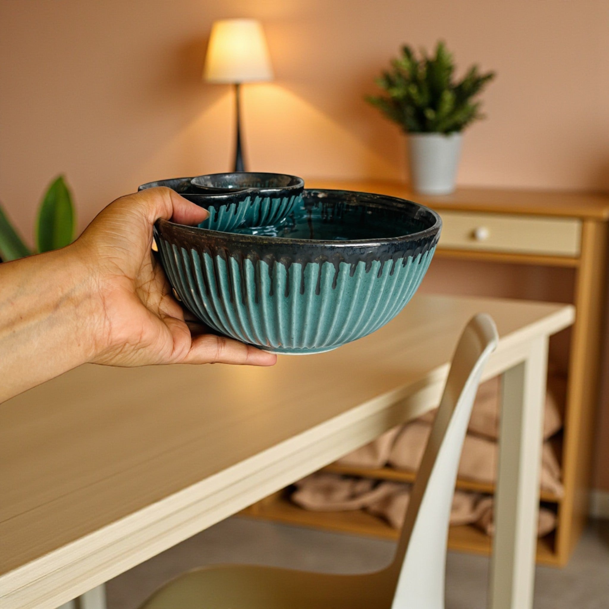 Ocean Ridge Chip and Double Dip Bowl